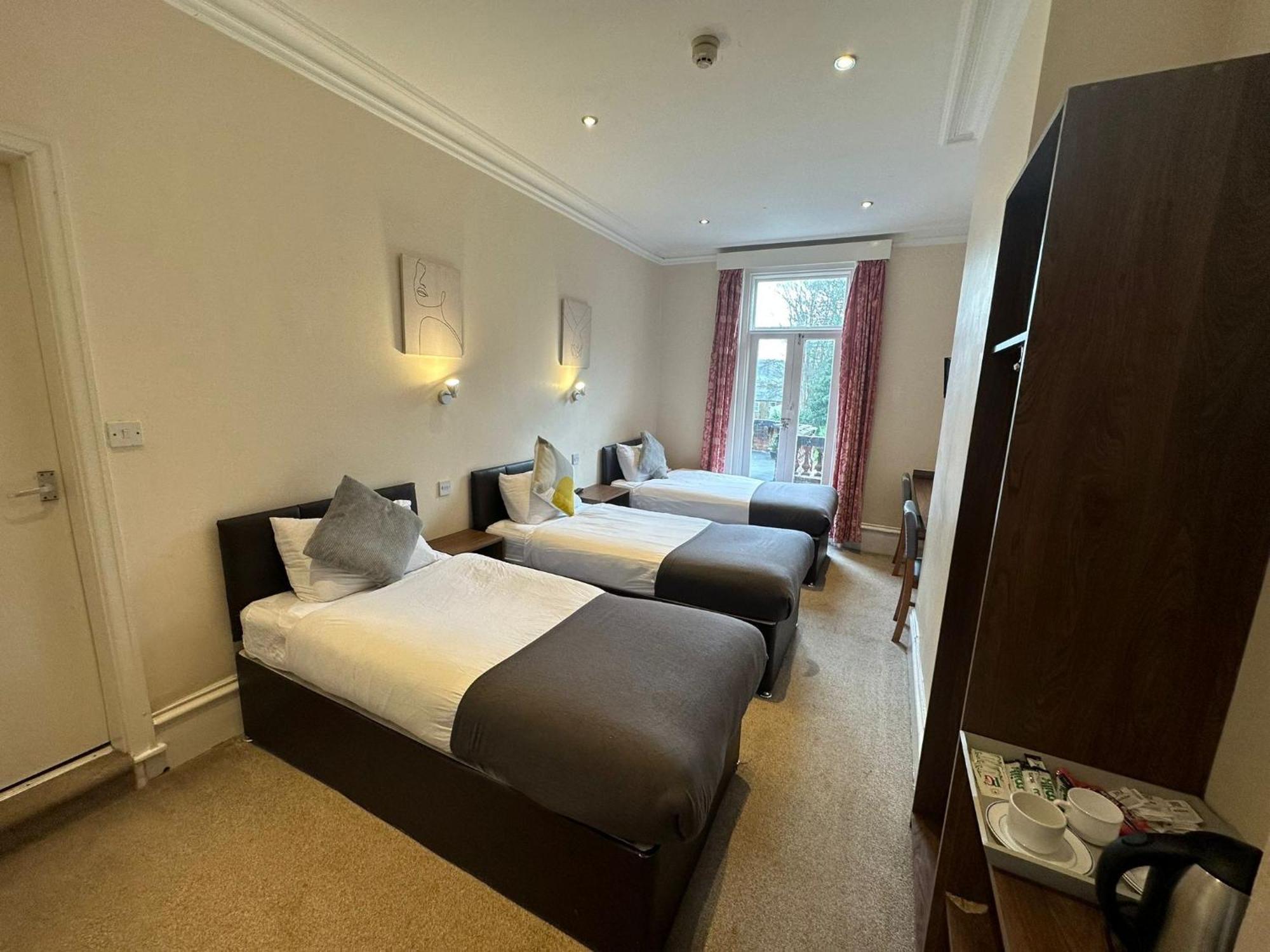 Gables Hotel 3*
